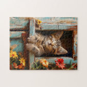 庭の小屋で眠る子猫と咲き誇る花 ジグソーパズル (横)