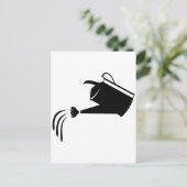 庭の散水缶 – ガーデニングウォーター ポストカード (スタンド正面)