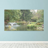 庭の池の水源 キャンバスプリント (インサイチュ (ウッドフロア))