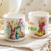 庭の花とブーツは最高 Life Is Better In The Garden コーヒーマグカップ