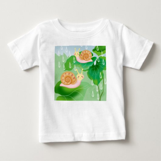 庭の葉の上のカタツムリ ベビーTシャツ (正面)