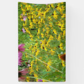 庭の黄色と紫の花 横断幕 (縦)
