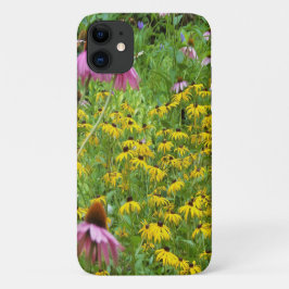 庭の黄色と紫の花 iPhone 11 ケース