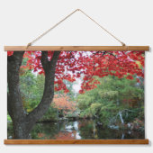 庭カラフル池の四季折々 吊り下げ型タペストリー (正面)