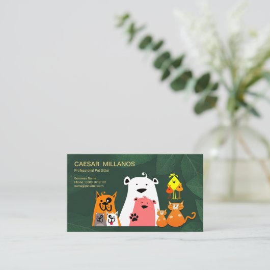 庭ペット付き添いで遊んでいるかわいい動物 名刺 (スタンド正面)