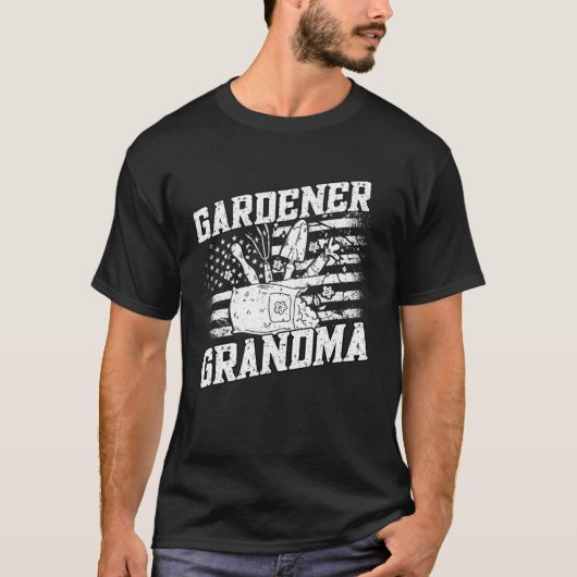 庭師おばあちゃんアメリカ国旗の庭師ガーデニング Tシャツ (正面)