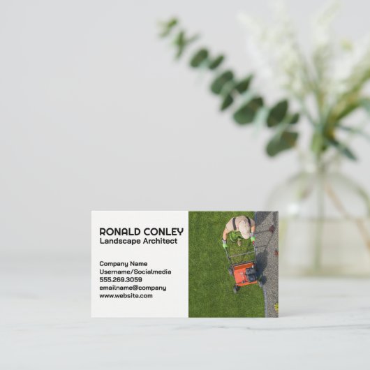 庭師が芝生を刈る 名刺 (スタンド正面)