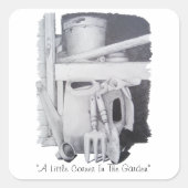 庭師のための庭道具の静物的スケッチ スクエアシール (正面)