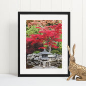 庭日本の灯と赤カエデ葉の ポスター