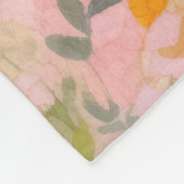 庭飛んでいるのオレンジ色のタビー猫 フリースブランケット (角)