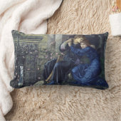 廃墟の中での愛（エドワード・バーン=ジョーンズ著） ランバークッション (ブランケット)