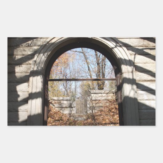 廃墟を覗く 長方形シール (正面)
