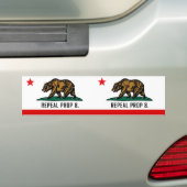 廃止の支柱8 -カリフォルニア倍くま バンパーステッカー (車上)