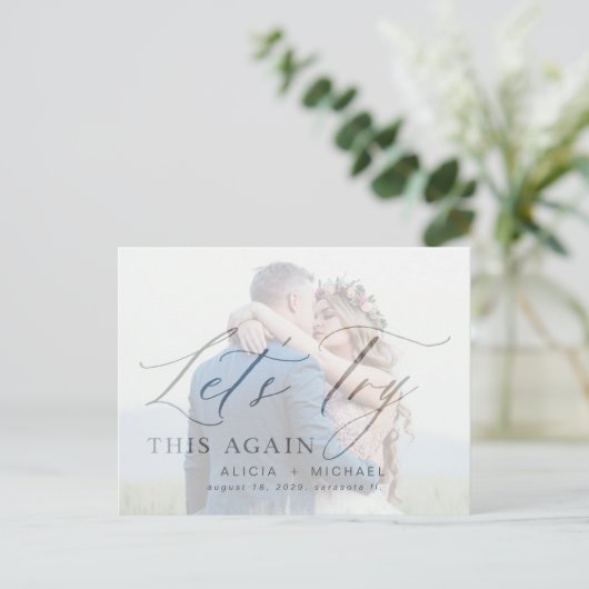 延期された写真結婚の日付を救変更 案内ポストカード (スタンド正面)