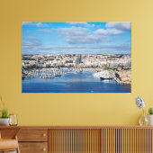 建物と船モダン付きスリマ港 キャンバスプリント (インサイチュ (リビング))