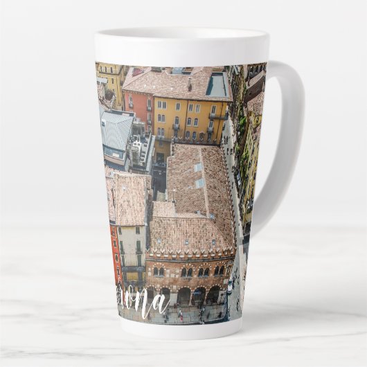 建物のカラフル面の上から表示 カフェラテマグ (右アングル)