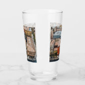 建物のカラフル面の上から表示 タンブラーグラス (左)