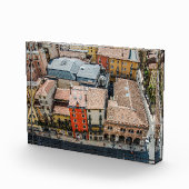 建物のカラフル面の上から表示 フォトブロック (右)