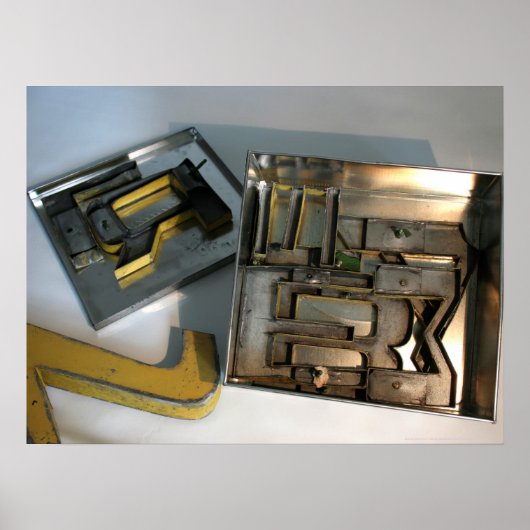 建物のゲーム用金属文字タイポグラフィポスター ポスター (正面)