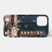 建物近くの自動車 iPhoneケース (裏面横)