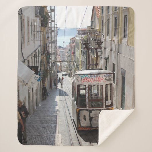 建物 シェルパブランケット (正面)