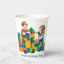 建物Bashでの誕生日ブロック 紙コップ