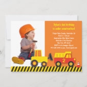 建築のトラックの男の子の写真の誕生日の招待状 招待状 (正面)