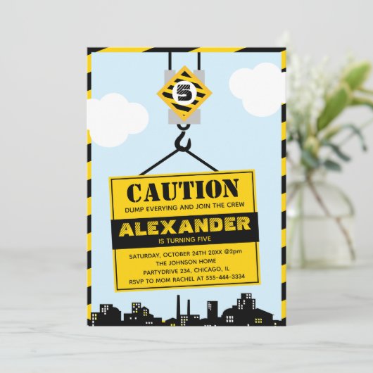 建築の警告サイン男の子バースデーパーティー 招待状 (スタンド正面)