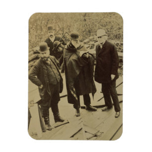 建築の間のフィリップWebb (1831-1915年)の マグネット