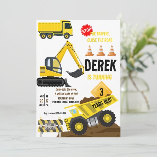建築イエローダンプトラックディガーボーイ誕生日 招待状 (スタンド正面)