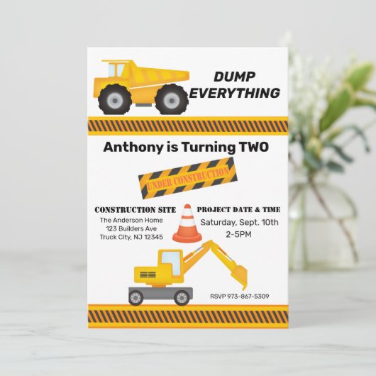建築サイトダンプトラック子供の誕生日 招待状 (スタンド正面)