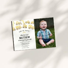 建築シンプルトラックフォトファースト誕生日 招待状