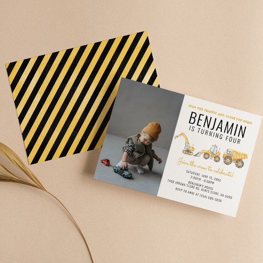 建築シンプル誕生日ダンプトラックパーティー 招待状