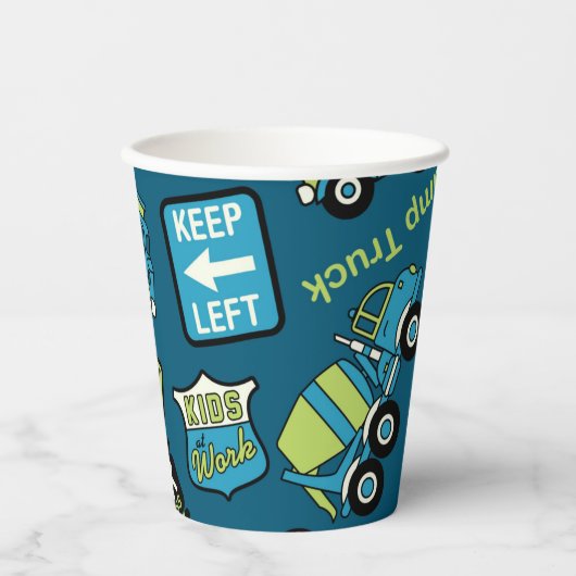 建築シンボルや象徴とトラック 紙コップ (正面)