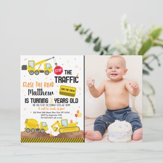 建築トラックダンプトラックダイガー誕生日 招待状 (スタンド正面)