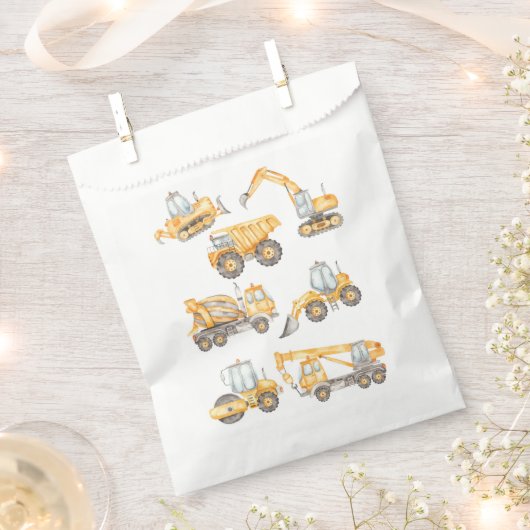 建築トラックバースデーパーティー フェイバーバッグ (クリップ留めされた状態)