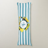 建築トラックブルーストライプトレンズモノグラム ボディピロー (正面縦)