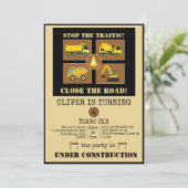 建築トラック |男の子をテーマにした誕生日パーティー 招待状 (スタンド正面)