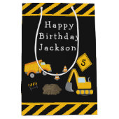 建築ハッピーバースデー(名前と年齢の少年) ミディアムペーパーバッグ (正面)