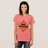 建築下の乳房($24.95) Tシャツ (正面フル)