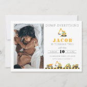 建築誕生日ダンプトラック掘り写真 招待状 (正面)