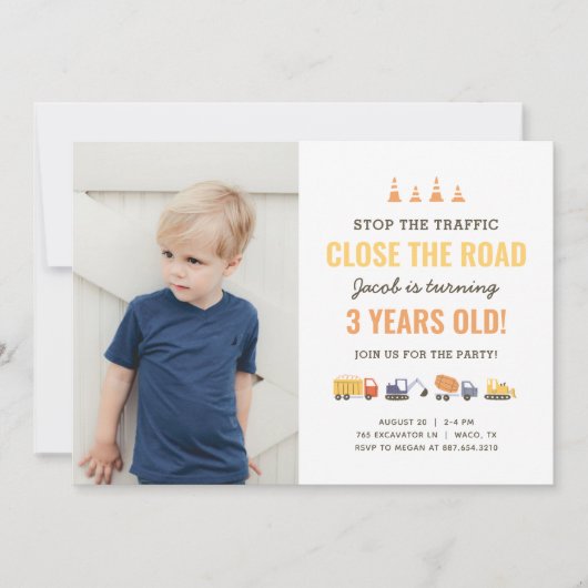 建築車男の子の誕生日パーティーフォト 招待状 (正面)