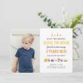 建築車男の子の誕生日パーティーフォト 招待状 (スタンド正面)