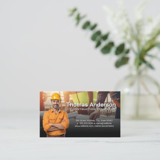 建築 | 設計図を見るエンジニア 名刺 (スタンド正面)