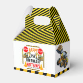 建設ダンプトラック 1歳の誕生日パーティー フェイバーボックス (正面サイド)