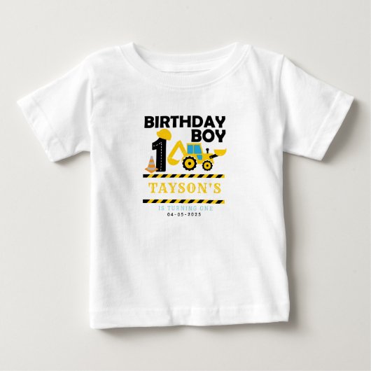 建設トラック 1歳誕生日 | 子供の誕生日パーティー ベビーTシャツ (正面)