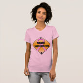 建設中の胸($21.95) Tシャツ (正面フル)