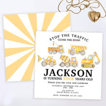 建設現場トラックの誕生日の男の子