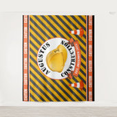 建設用ヘルメット|ブラック&イエロー 1歳の誕生日 タペストリー (正面)