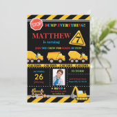 建設　誕生日パーティー　ショベルカー　ダンプカー 招待状 (スタンド正面)